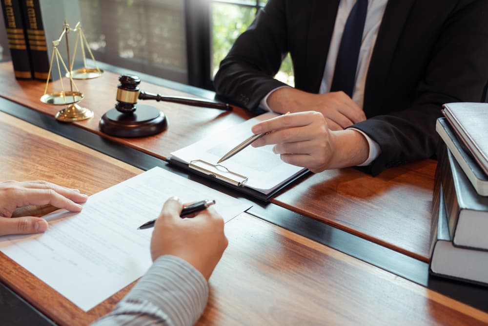 A lawyer discussing the case with client